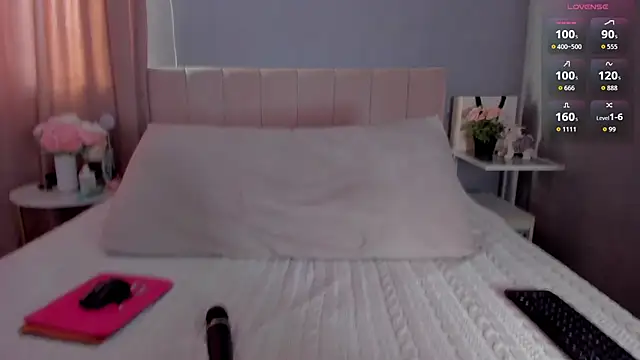 MissMiaTv online show from 10-20-25, 03:29