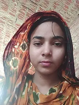 Snapshot of Simran_143 chatting on 07-13-26, 04:26 Simran 143 online show from 07-13-26, 04:26