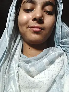 Snapshot of Simran_143 chatting on 07-30-26, 05:23 Simran 143 online show from 07-30-26, 05:23