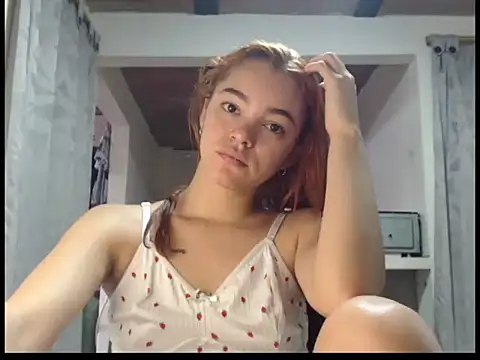 Snapshot of estrella-cutte chatting on 07-04-26, 02:01 estrella-cutte online show from 07-04-26, 02:01