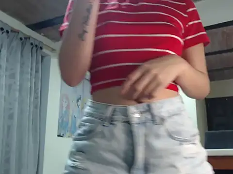 Snapshot of estrella-cutte chatting on 07-30-26, 02:38 estrella-cutte online show from 07-30-26, 02:38