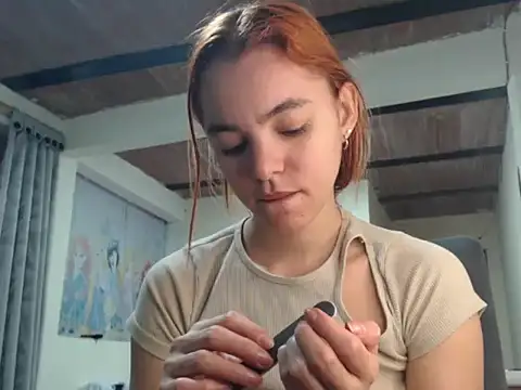 Snapshot of estrella-cutte chatting on 08-05-26, 01:14 estrella-cutte online show from 08-05-26, 01:14