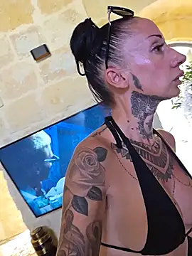 Snapshot of inked_up_jade chatting on 07-20-26, 01:35 inked up jade online show from 07-20-26, 01:35