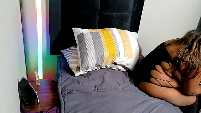 SpicedDove online show from 07-18-26, 02:54