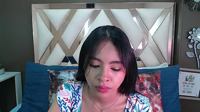 Snapshot of Amara_Connors chatting on 07-07-26, 03:16 Amara Connors online show from 07-07-26, 03:16