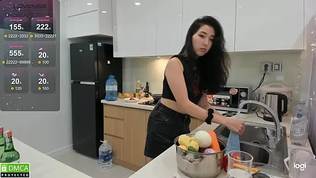 miko kimura online show from 02-18-25, 03:43