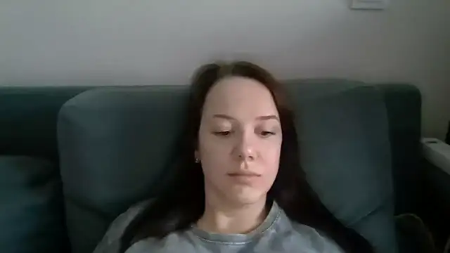 Snapshot of Nivella chatting on 07-08-26, 09:03 Nivella online show from 07-08-26, 09:03