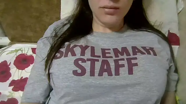 Snapshot of Nivella chatting on 07-28-26, 03:21 Nivella online show from 07-28-26, 03:21