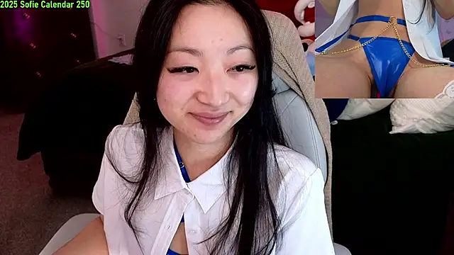 Snapshot of MySweetSofie chatting on 01-19-25, 01:00 MySweetSofie online show from 01-19-25, 01:00