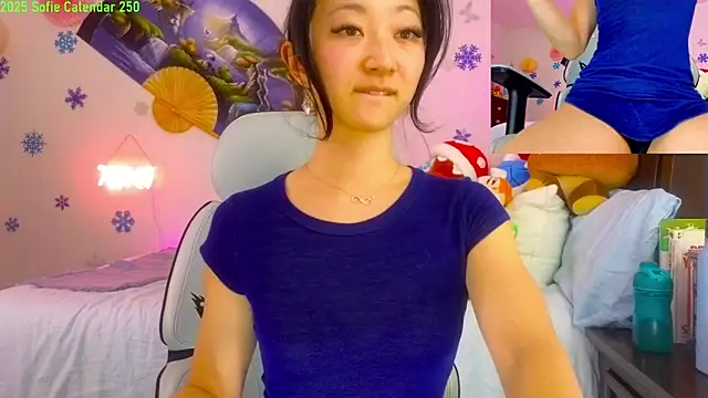 Snapshot of MySweetSofie chatting on 02-04-25, 01:13 MySweetSofie online show from 02-04-25, 01:13