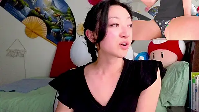 Snapshot of MySweetSofie chatting on 03-19-25, 05:30 MySweetSofie online show from 03-19-25, 05:30