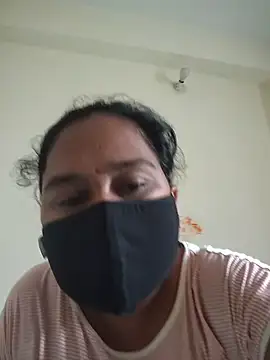 Snapshot of Lundpakadu chatting on 07-10-26, 03:00 Lundpakadu online show from 07-10-26, 03:00