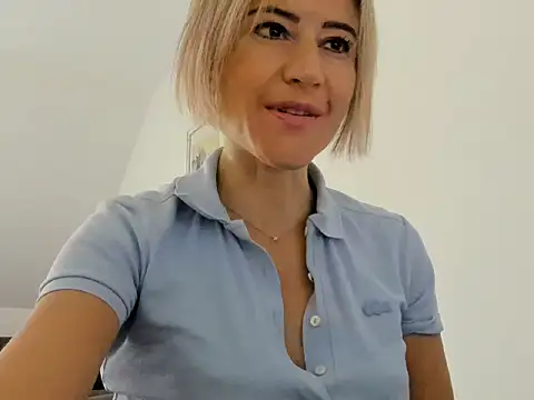 Ssoniaaa online show from 09-12-25, 12:49