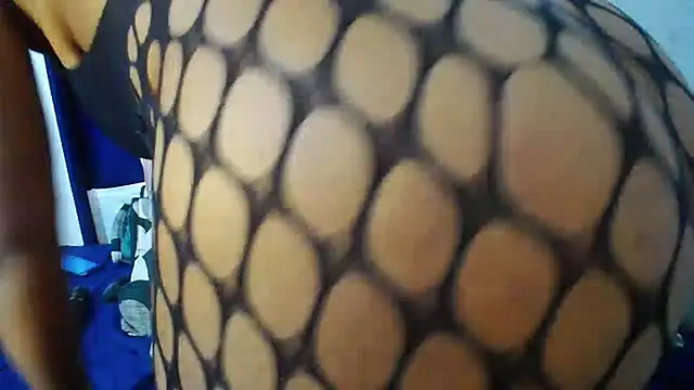 Snapshot of candyass3 chatting on 07-14-26, 02:05 candyass3 online show from 07-14-26, 02:05