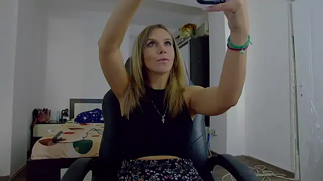 DedeSibel online show from 10-30-25, 12:28