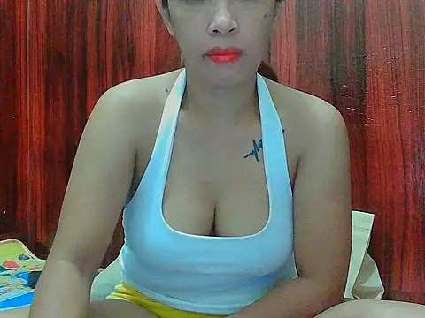 Snapshot of Hotamera chatting on 07-19-26, 02:32 Hotamera online show from 07-19-26, 02:32