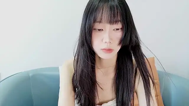 Snapshot of yuyu9988 chatting on 07-24-26, 01:58 yuyu9988 online show from 07-24-26, 01:58