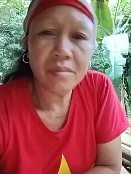 Snapshot of mayhenry chatting on 06-26-26, 10:36 mayhenry online show from 06-26-26, 10:36