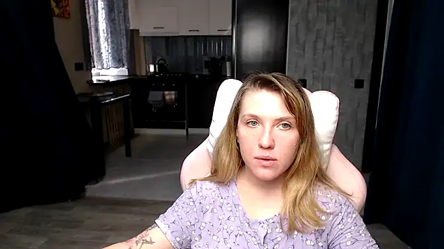 Reginasmilee online show from 09-23-25, 12:08