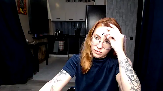 Reginasmilee online show from 10-22-25, 11:26