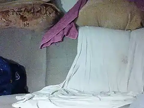 GariQNight online show from 12-13-24, 03:27