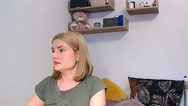 alisenties online show from 10-01-25, 02:23