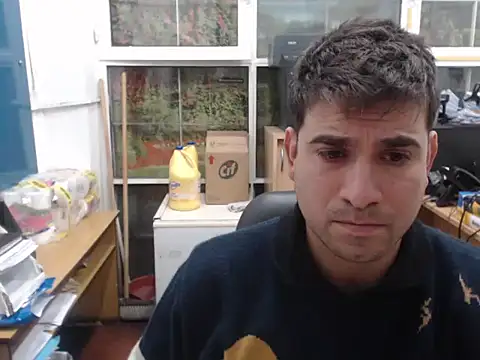 Snapshot of wanderlust_17 chatting on 07-22-26, 03:53 wanderlust 17 online show from 07-22-26, 03:53