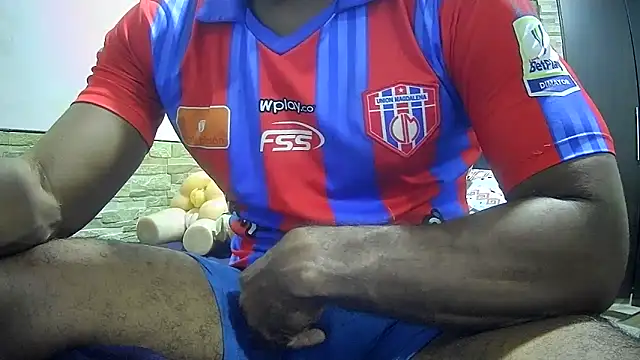 Snapshot of samario06 chatting on 12-04-24, 04:32 samario06 online show from 12-04-24, 04:32