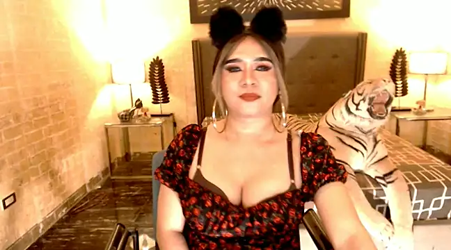 BigCumHuntersxx online show from 02-05-25, 11:02