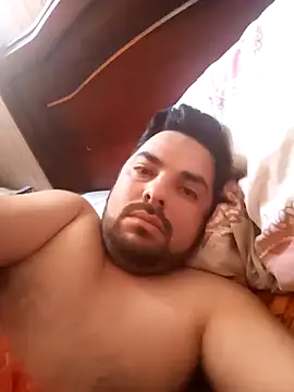 robredoj online show from 10-13-25, 04:40