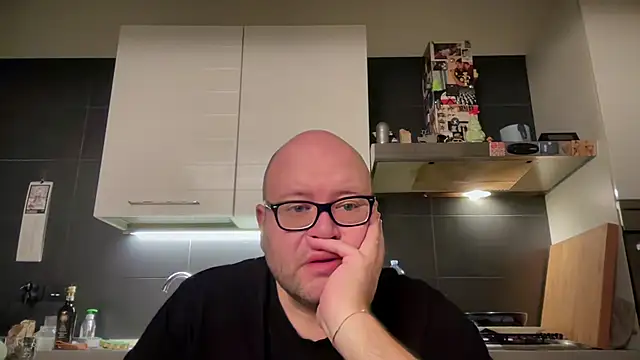 theitalianbear online show from 01-15-25, 07:44