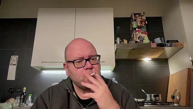 theitalianbear online show from 01-17-25, 07:49