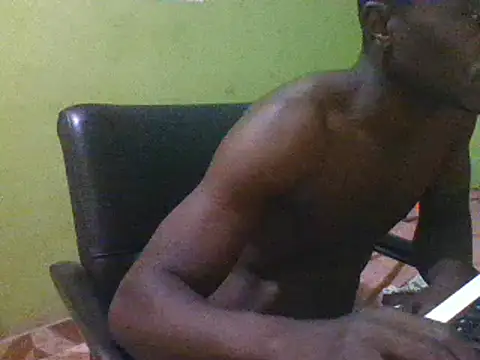 Snapshot of blakkvirus chatting on 01-12-25, 01:21 blakkvirus online show from 01-12-25, 01:21