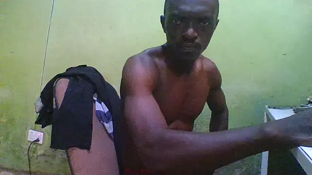 Snapshot of blakkvirus chatting on 12-16-25, 08:30 blakkvirus online show from 12-16-25, 08:30