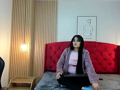 Snapshot of CristalWhiteVs chatting on 08-06-26, 03:41 CristalWhiteVs online show from 08-06-26, 03:41