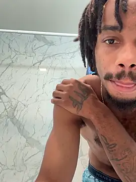 Snapshot of BigdaddyD1400 chatting on 09-25-25, 11:14 BigdaddyD1400 online show from 09-25-25, 11:14