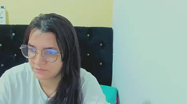 MARILYN GARCIA online show from 12-13-24, 02:38