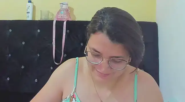 MARILYN GARCIA online show from 12-15-24, 02:27