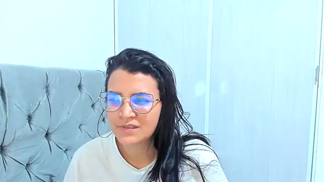 MARILYN GARCIA online show from 01-21-25, 05:51