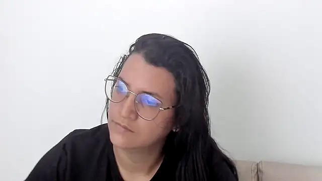 MARILYN GARCIA online show from 02-24-25, 05:53