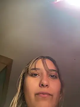 Snapshot of Vittoria_Monetti chatting on 08-05-26, 12:52 Vittoria Monetti online show from 08-05-26, 12:52