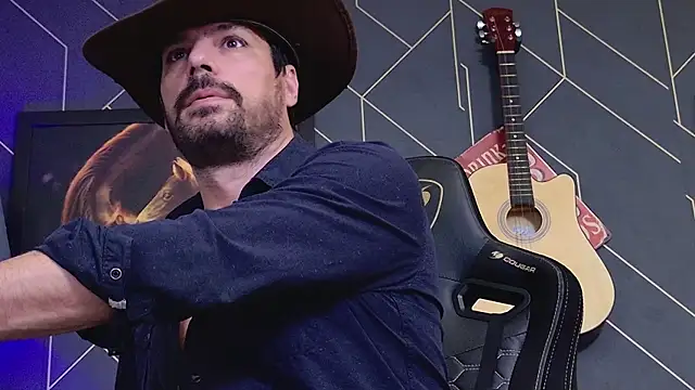 ChrisKox online show from 11-29-25, 02:42