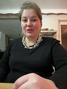 BootyLola online show from 12-17-24, 05:58