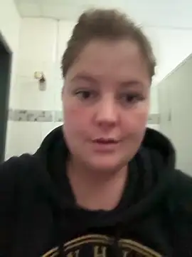 BootyLola online show from 09-19-25, 08:05