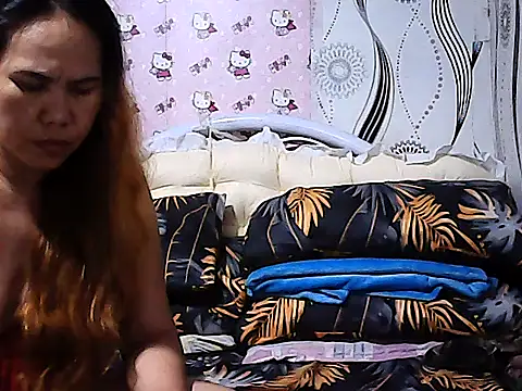 Snapshot of lovely-asian chatting on 09-21-25, 11:23 lovely-asian online show from 09-21-25, 11:23