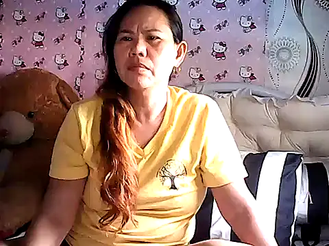 Snapshot of lovely-asian chatting on 10-02-25, 06:20 lovely-asian online show from 10-02-25, 06:20