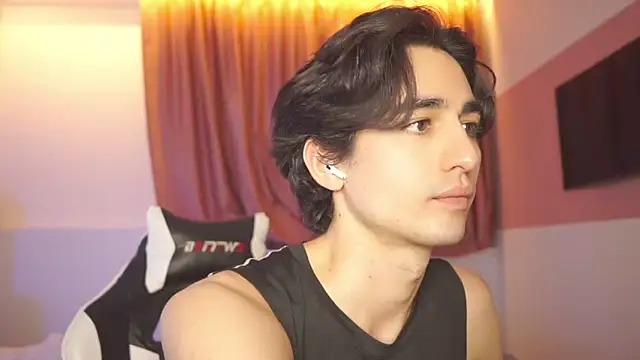 AlanDeNavarre online show from 02-21-25, 09:54