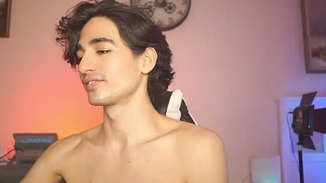 AlanDeNavarre online show from 03-08-25, 10:24