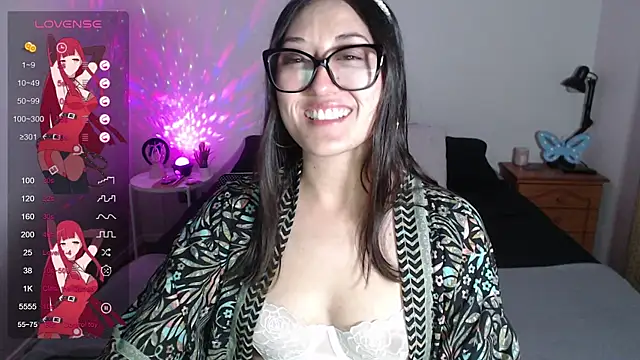 Ninimoon online show from 10-05-25, 02:32