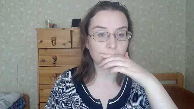 Smart Rose online show from 02-10-25, 12:29